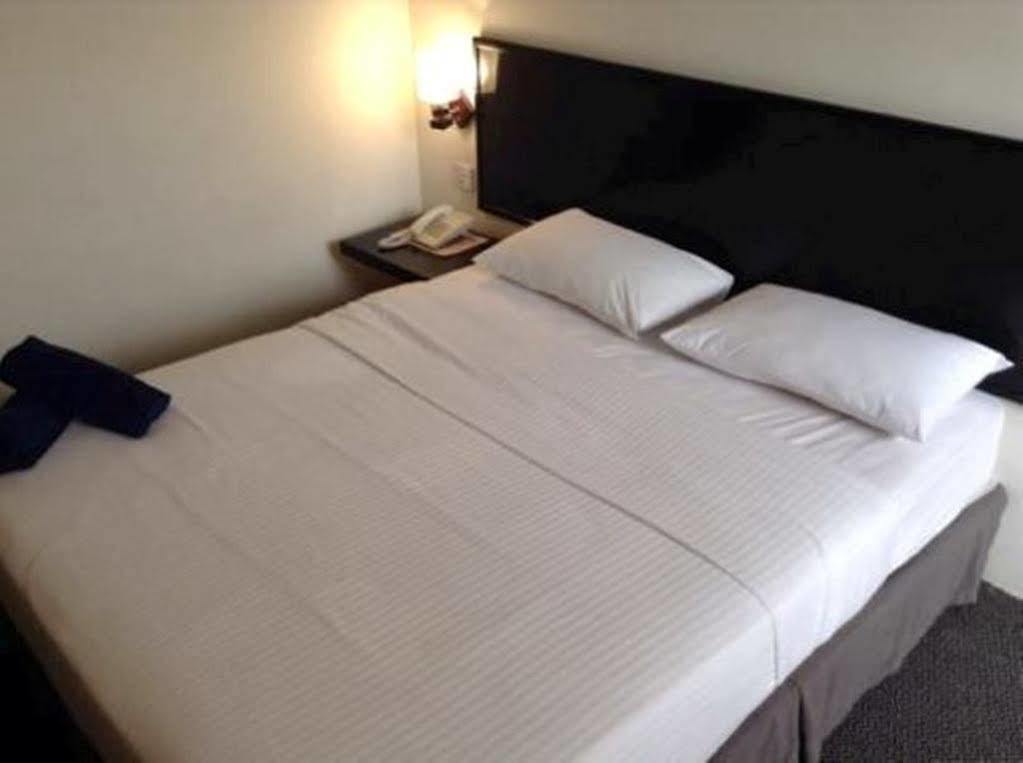 Hotel Sri Sutra - Bandar Sunway 3 Petaling Jaya Zewnętrze zdjęcie